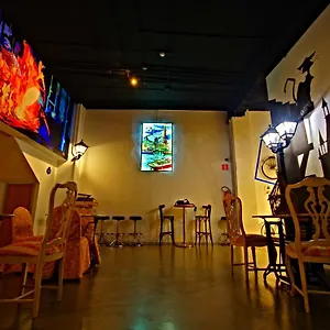  Hostel Iron