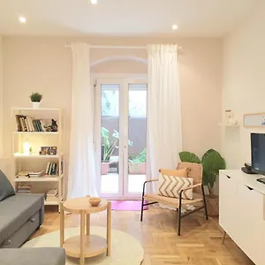 Appartement Con Patio En El Centro De & Guggenheim, Bilbao