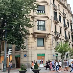  Apartamento Gran Via & Parking Gratis By Aloha