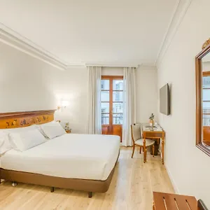 Sercotel Arenal Otel